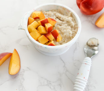 Quick & Easy Cinnamon Oatmeal with Nectarines