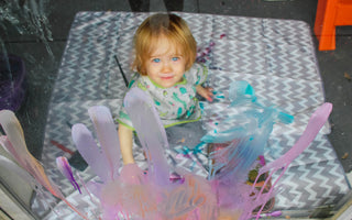 Washable Window Painting - Sensory Play with Angela of @runlikekale - Bumkins