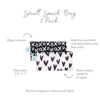 The Bumkins Reusable Snack Bag 2-Pack in XOXO & Hearts features waterproof, machine washable fabric and zipper closures.